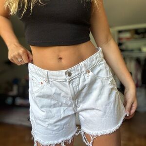 Low rise stretchy white denim shorts
